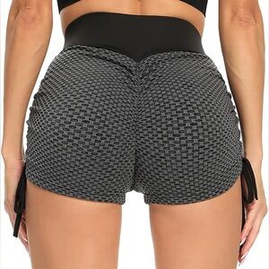 Scrunch Booty Shorts Size Medium